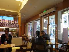 -王府井奥莱临潼小镇(临潼店)