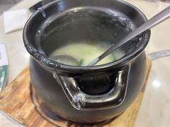 -乜都得港式茶楼(天贵路店)