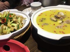 -廖师傅大蒜炒腊肉(袁家岭店)