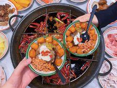-厂花素芬九宫格火锅(银泰店)
