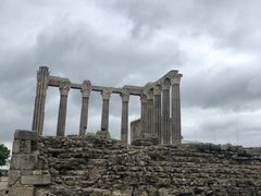 -埃武拉罗马神庙