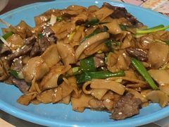 干炒牛肉河粉-避风塘(宝山万达店)
