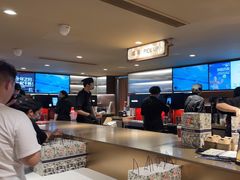 -霸王茶姬(上海恒基名人店)