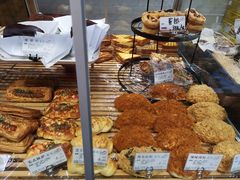 -苹果花园(龙漕路店)