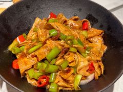 干锅腐皮-旺顺阁鱼头泡饼(小红门店)