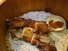 -胡桃里音乐酒馆(环亚凯瑟琳广场店)