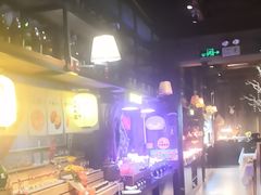 -领鲜活海鲜榴莲自助火锅(东门店)