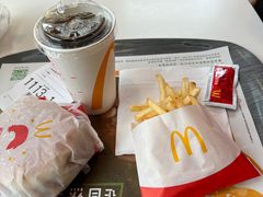 -麦当劳(桐乡润丰步行街店)