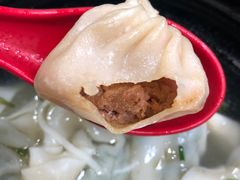 蟹黄汤包-食惠里小笼包面馆(越秀店)