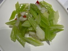 西芹百合-老人和饭店(淮海中路店)