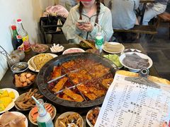 -渝嘴小老弟老火锅(华新村店)