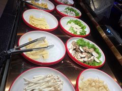 -聚盛源蒸汽海鲜火锅烤肉自助(巨川金海岸购物广场店)