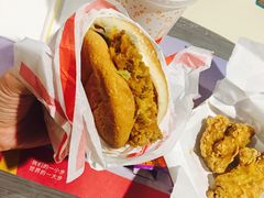 -麦当劳(世界城广场店)