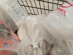 -胖东来生活广场(健康路店)