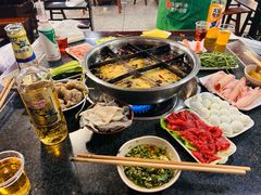 -邓莽子老火锅(中兴路总店)