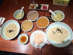 -裕兴记•蟹黄面馆(人民广场店)