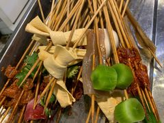 -钢管厂五区小郡肝串串香(奥克斯广场锦城万达店)