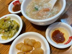 -皮蛋弟砂锅店(总店)