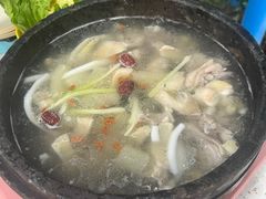 -墨脱石锅椰子鸡•海鲜糟粕醋(榆亚路店)