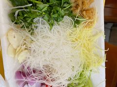 -官塘陈记鱼生·潮汕砂锅粥·牛肉火锅(潮枫路总店)