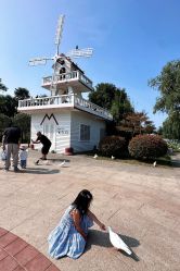 -玄武湖景区-情侣园游乐场
