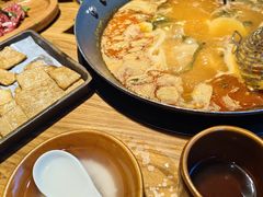 -贵厨酸汤牛肉(小十字店)