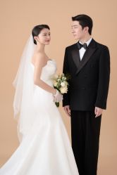 -喜爱高定婚纱摄影