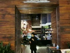 门面-Let's Taipei 非常烘焙(太古里店)