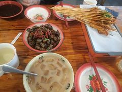 -冶建镜子·老南昌大排档·江西虾王(总店)