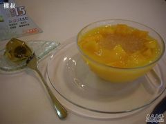 芒果冰燕&青梅果凍-糖糖屋•糖水•雪花冰店(时尚天河店)