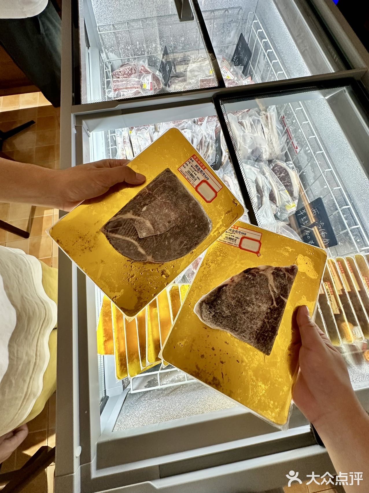 南宁新竹路！适合情侣闺蜜约会的氛围感牛排店！