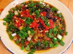 -拈签一笑黄牛肉辣卤串串