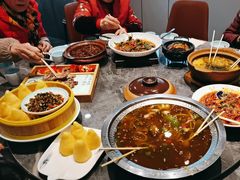 -有红鸡毛店·川菜(建设路店)