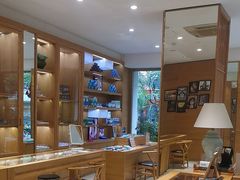 -宝丽眼镜(湖墅店)