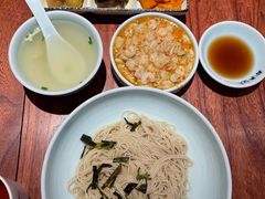 -裕兴记•蟹黄面馆(人民广场店)