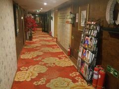 -东方亮足道(中国红街店)