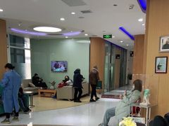 -雅悦齿科(顾村公园店)