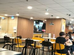 大堂-麦当劳(湛江大厦店)