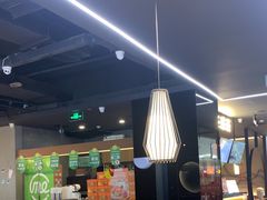 -呷哺呷哺(松北万象汇店)