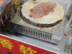 -正宗杂粮煎饼香软鸡蛋饼