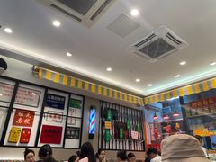 -彩虹站·香港烧腊茶餐厅