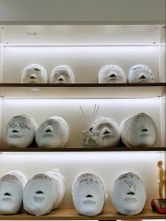 -小颜秘家·韩国整骨