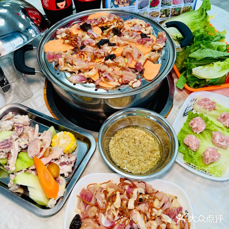 轮胎漏气，馋虫偶遇六十六的美味桑拿鸡