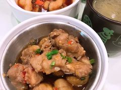 -老乡鸡(武汉中南梅苑小区地铁站店)