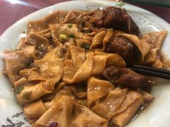 -壹阁胡羊焖饼(特色小吃街店)