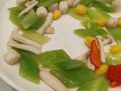 -臻品汇-镇江菜-河豚(大润发店)