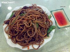 黑椒牛柳丝炒意粉-品鱼庄酒家(新世界大酒店店)