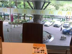 -麦当劳(国际大厦店)