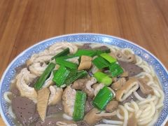 -锦泓老字号猪脏粉(东联大厦店)