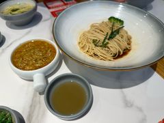 -馋三尺蟹粉小笼(人民广场店)